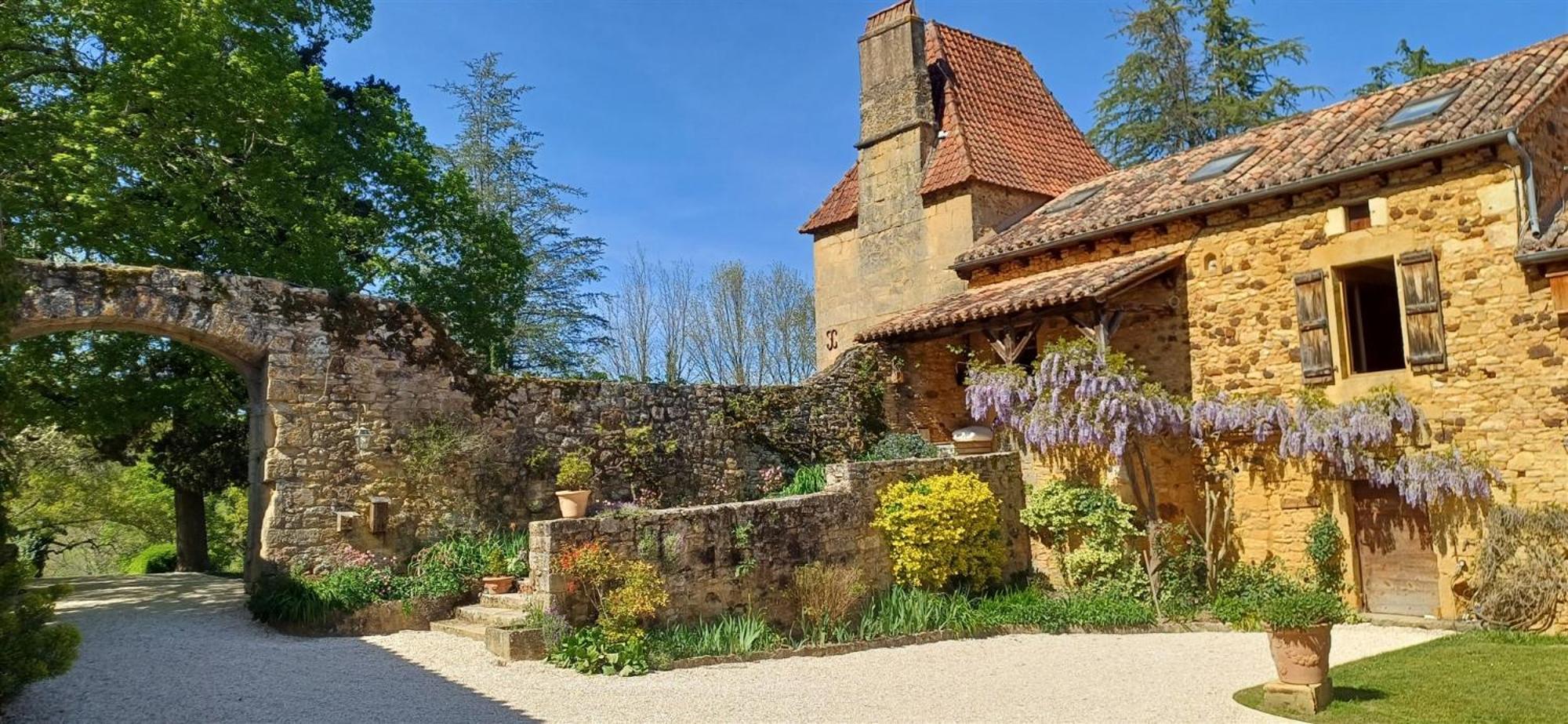 Domaine De Cournet Haut, A 17Th Century Property Set On A Calm, Idyllic Domain With Pool, Tennis, Bikes And More Les Vauries Esterno foto
